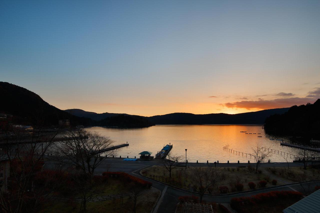 Hakone Villa Bizan Екстериор снимка